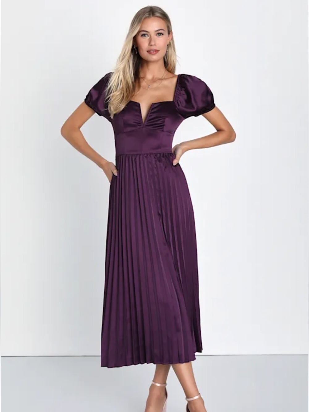 NWT Lulu’s Flawless Forever Dark Purple Satin Pleated Midi Dress